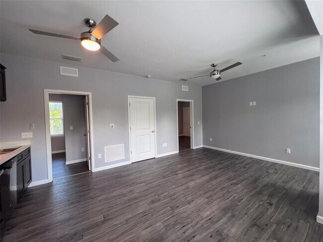 Photo - 204 NW 18th St Unidad 7