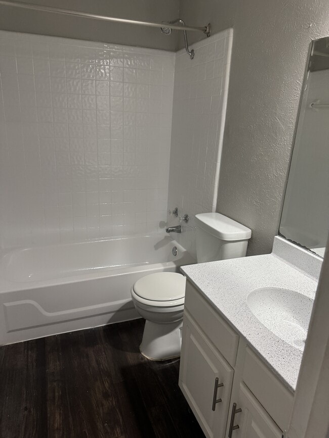 Photo - 5976 Westcreek Dr