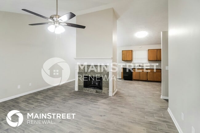 Photo - 6820 Summit View Dr