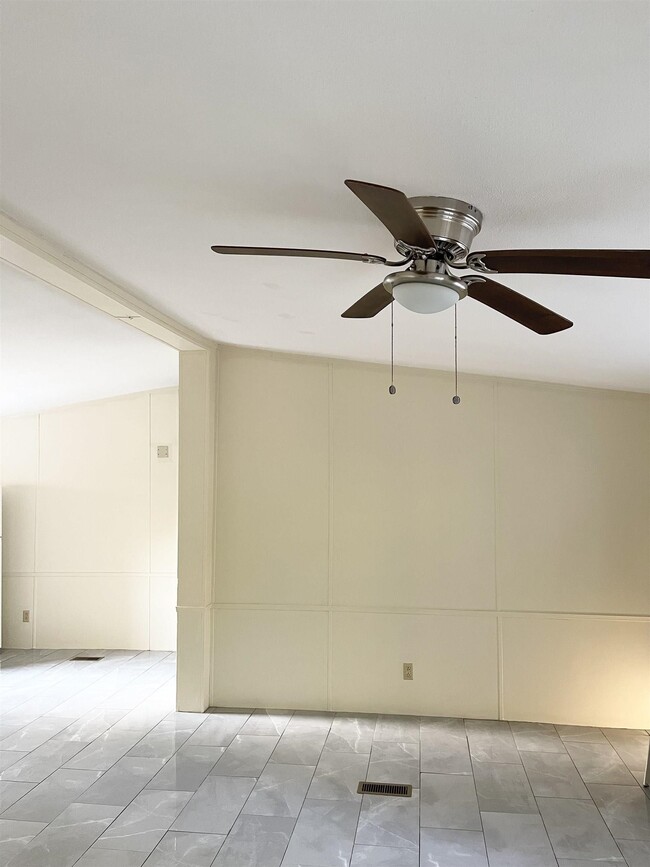 Photo - 5445 Fallow Ln