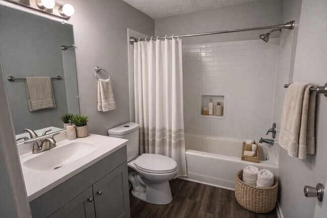 Photo - London House