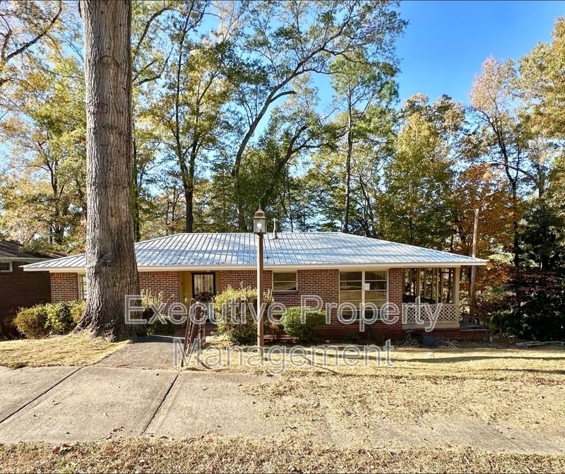 Photo - 1930 Granville Ave