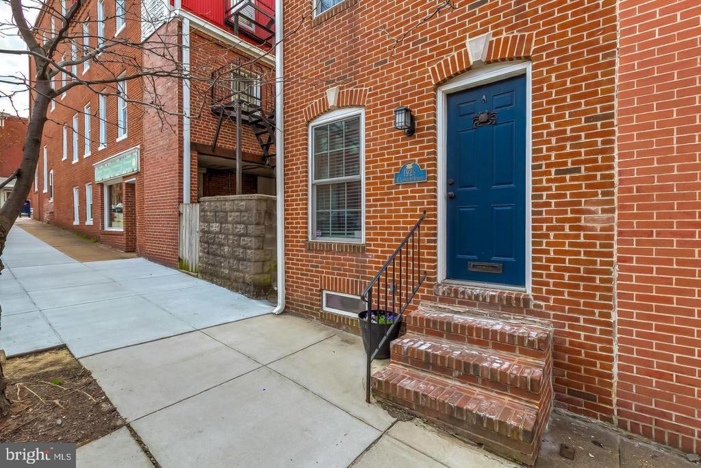 Photo - 1929 E Lombard St