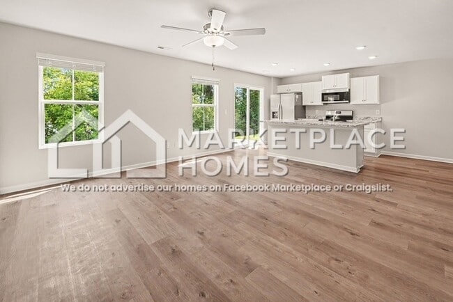 Photo - 4145 Hudson Ct SW