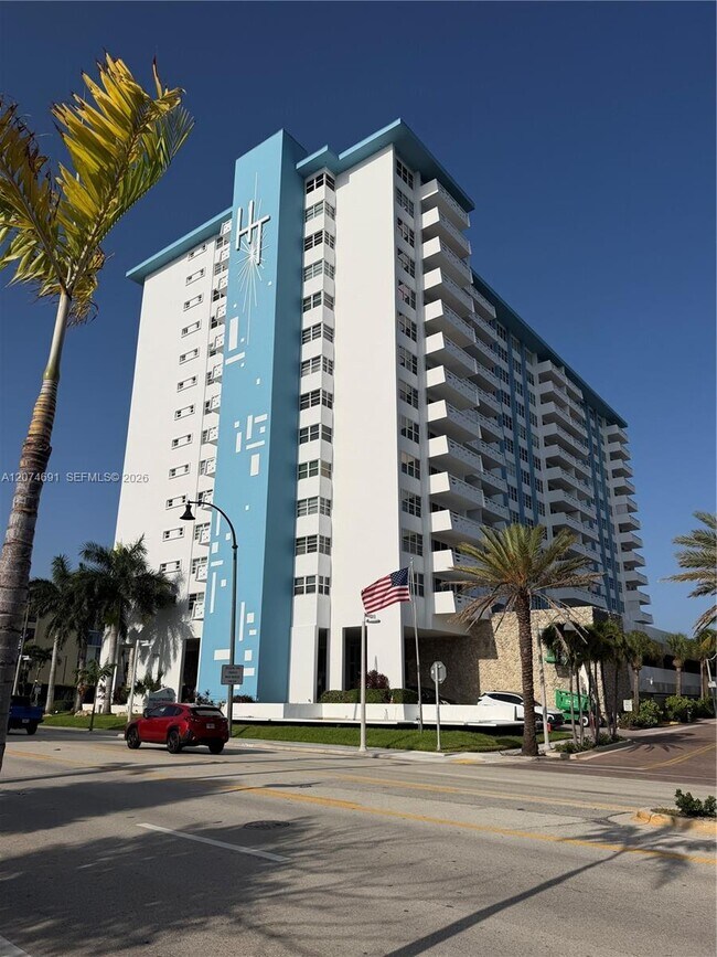 Photo - 3111 N Ocean Dr Unit 1611
