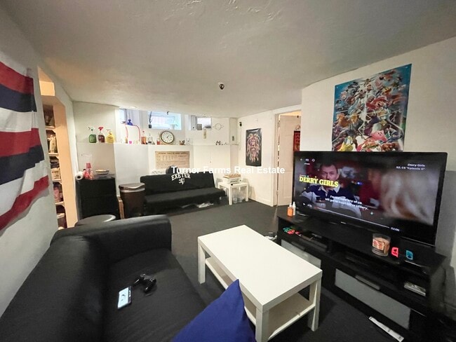 Building Photo - 27 Saint Stephen St Unit 1F