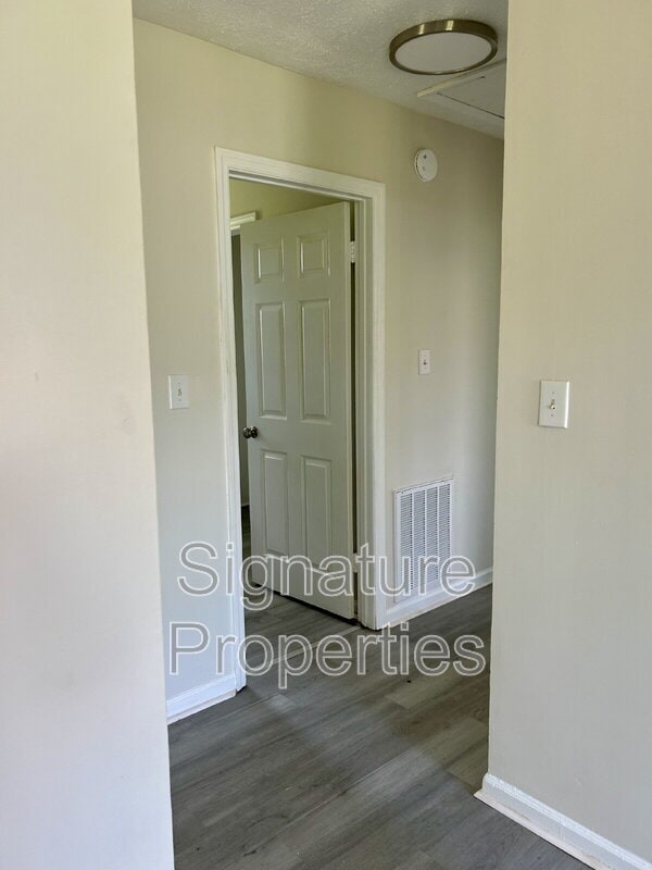 Photo - 412 Virginia St