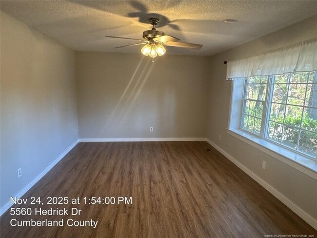 Photo - 5560 Hedrick Dr