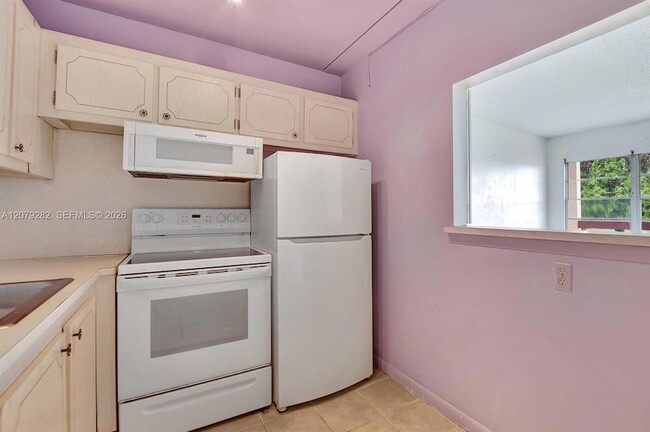 147 Brighton Dr Unit D