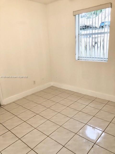 Photo - 6313 Hayes St