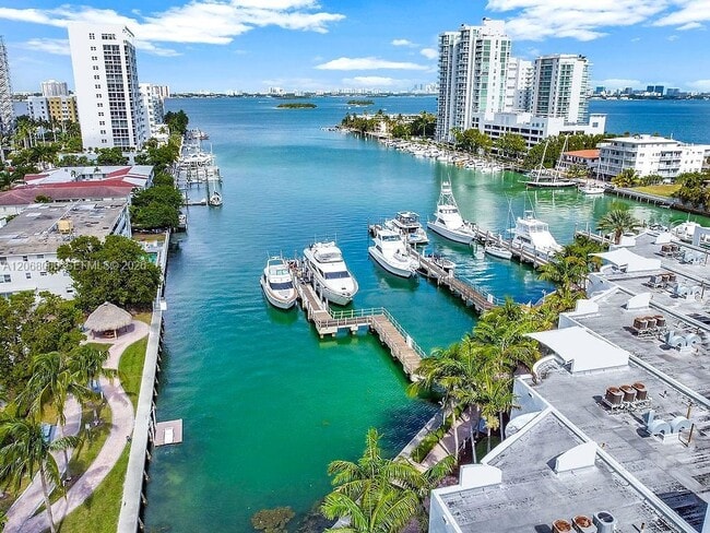 Photo - 7900 Harbor Island Dr Unidad 1408