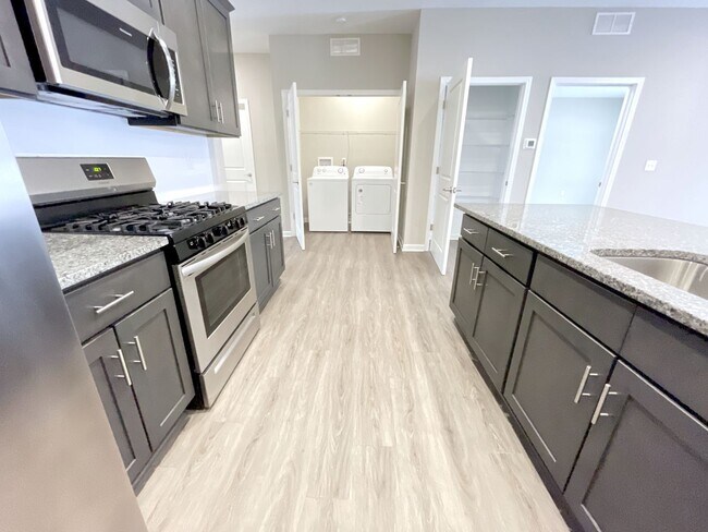 Photo - Orchard Grove Apartments