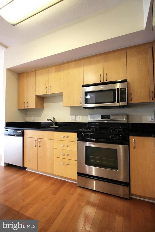 Photo - 475 K St NW Unit 1022