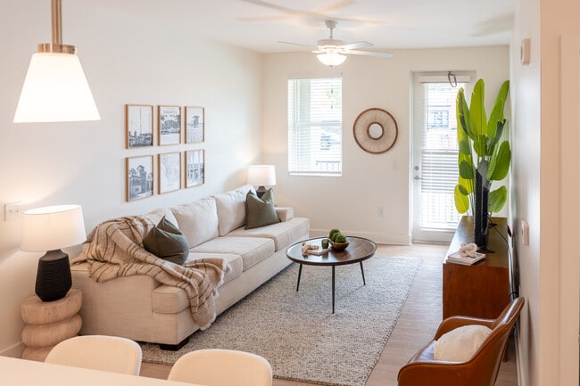 Cypress Square II Apartments
