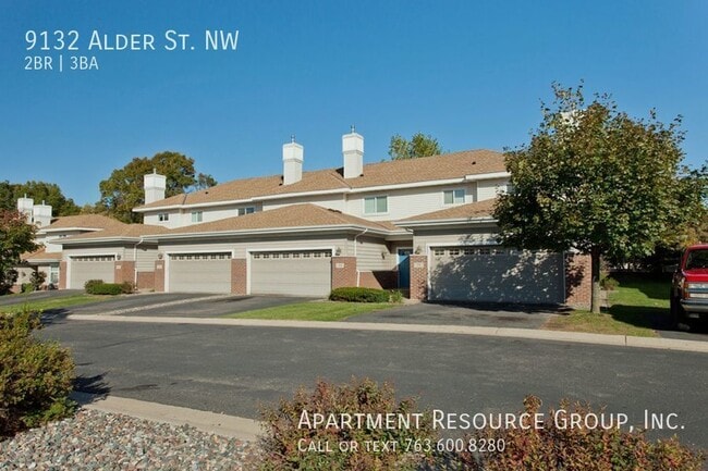Photo - 9132 Alder St NW