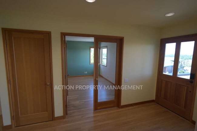 Photo - 2 bed 2.5 bath home in Dungeness Heights, Sequim