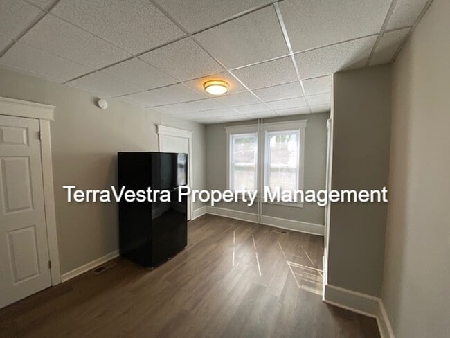 Photo - 715 Buck St Unit 1