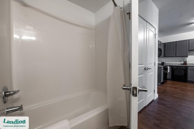 Photo - 1903 E Marshall St Unit 414