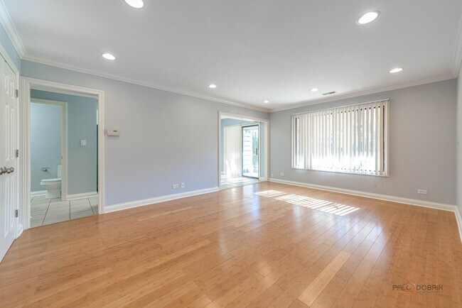 Photo - 365 Jefferson Ct