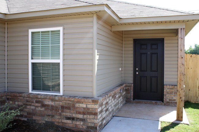 Photo - 13304 Beekman Dr