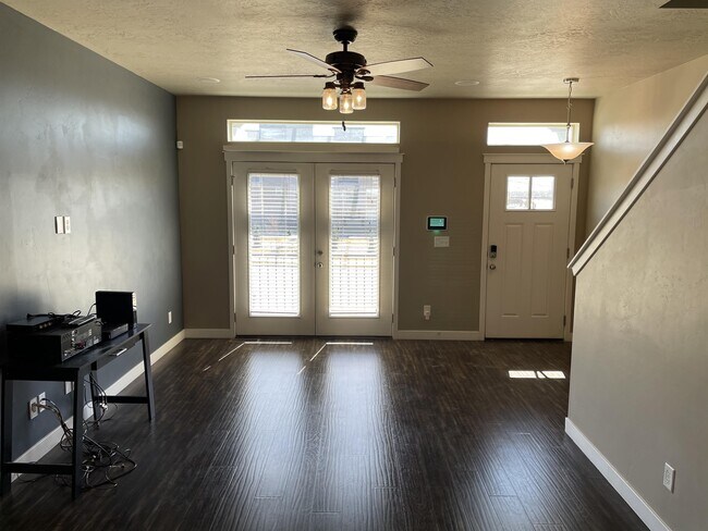 Photo - 857 Pantani Ct