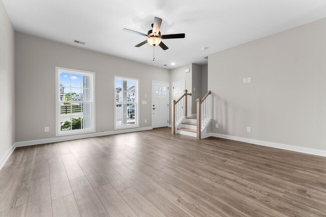 Photo - 217 Holywell Dr