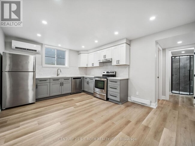 Photo - 14 Christine Pl