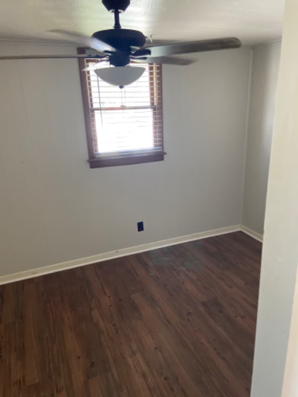 Photo - 1044 Walnut St