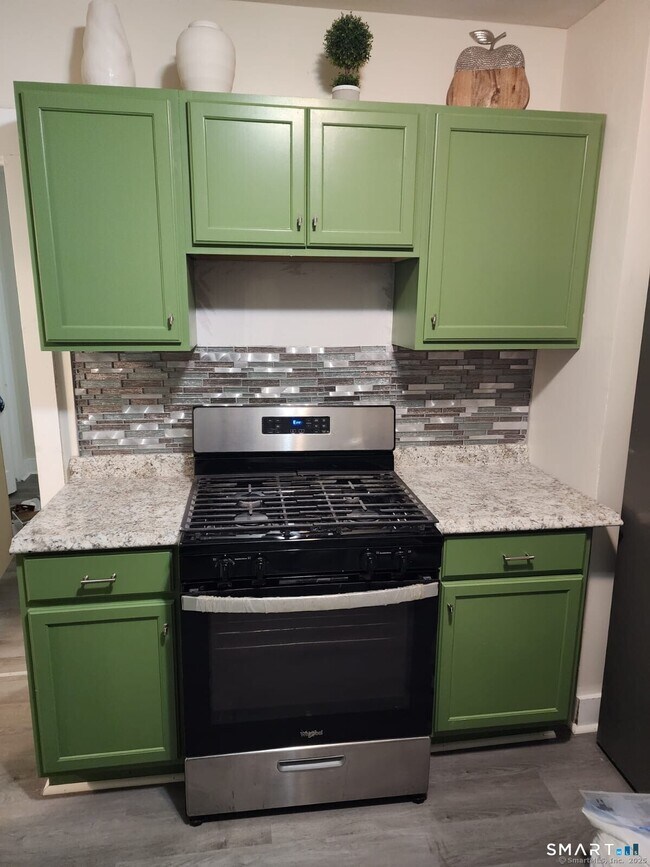 Photo - 233 Valley St