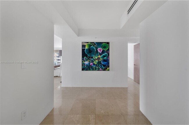 Photo - 199 Ocean Ln Dr Unidad 901