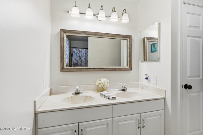 Photo - 720 Talmadge Ave