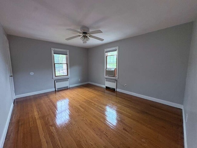 Photo - 125 Stimson Rd
