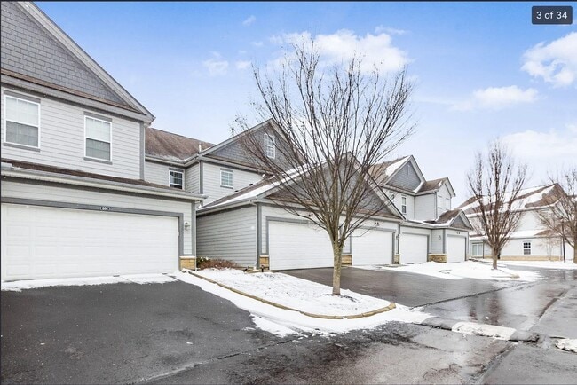 Photo - 590 Redwood Ln