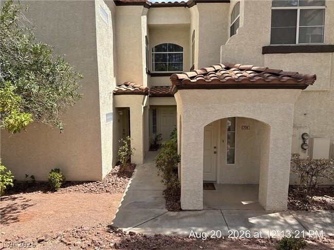 Photo - 2975 Bluegrass Ln Unidad 721