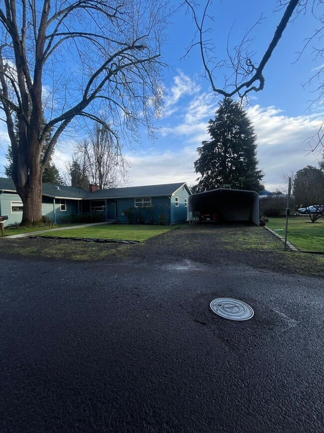 Photo - 2-Bedroom 1-Bathroom home off River Road