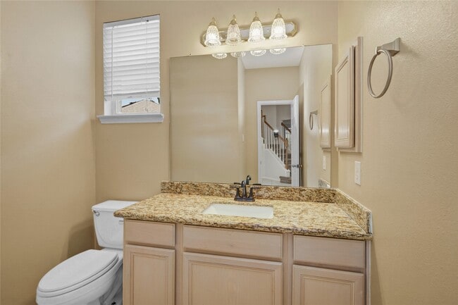 Building Photo - 1742 Country Club Cove Dr