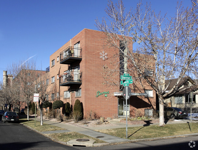 Building Photo - The Shamrock Rental