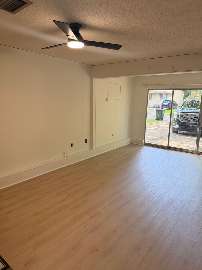 Photo - 2109 Arkansas Ave