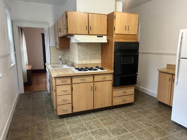 Photo - 37 Fairmount St Unit 2