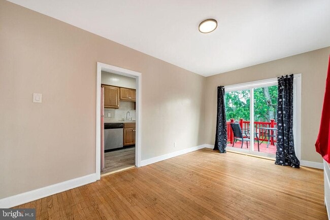 Photo - 293 Wabash Ave