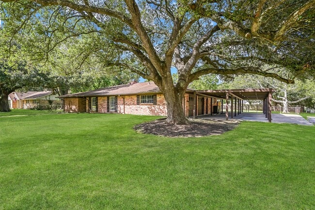502 Misty Ln
