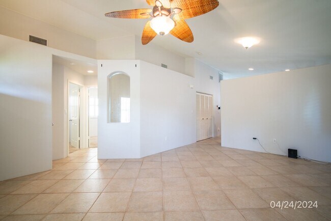 Photo - 3 BD/2 BA Home with Enclosed Garage in Ewa Beach (Pets ok)