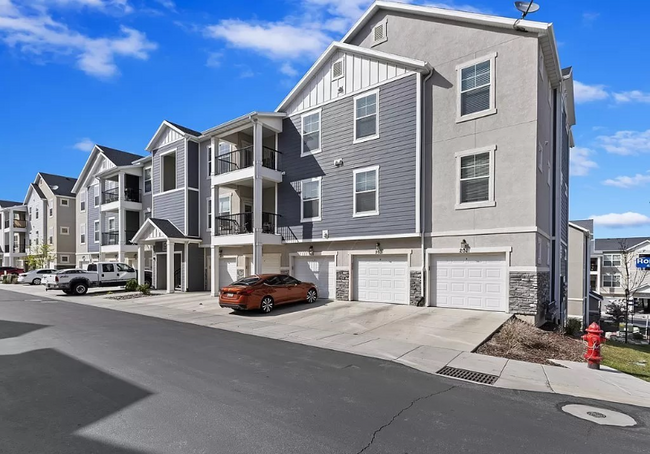Building Photo - 14497 S Ronan Ln Rental