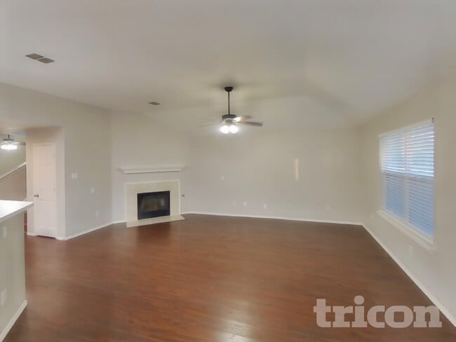 Photo - 2965 Misty Ridge Ln