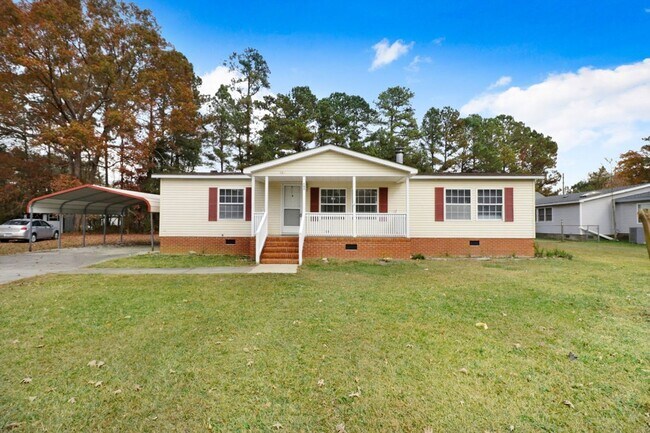 Photo - Fresh & Clean! 3 BR, 2 BA Home w/ Carport ...