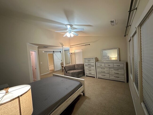 Photo - 8503 Quarton Dr