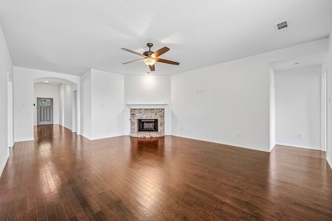 512 Stableford St