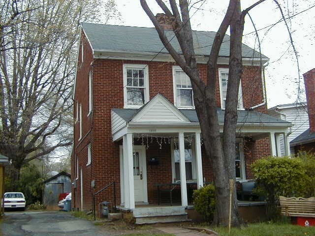 Building Photo - 1305 Gordon Ave Rental