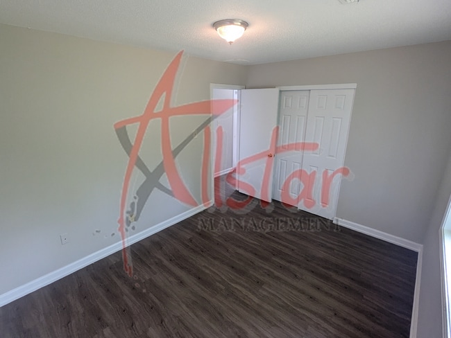 Photo - 1699 Whitehead Dr