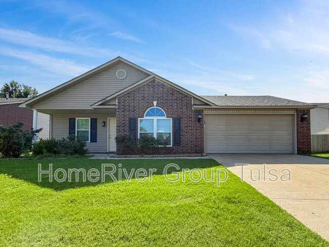 Photo - 11380 N 120th E Ave Casa